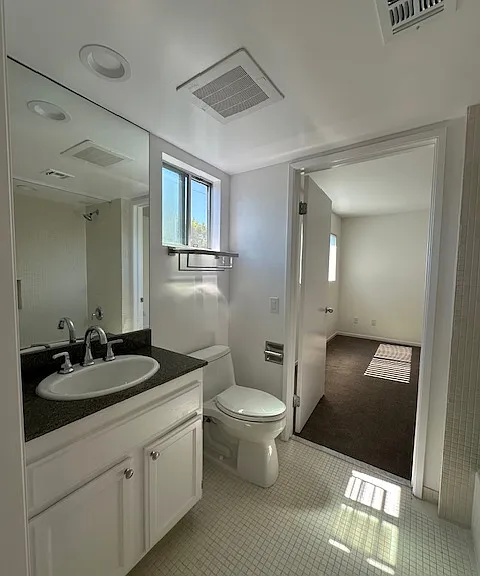 4111 Tujunga Ave #24 — Photo 14