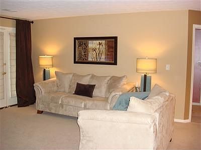 2nd image of 3044 Westminster Dr