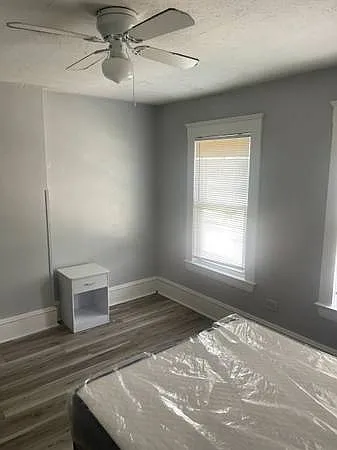 9202 Edmunds Ave #4 — Photo 13