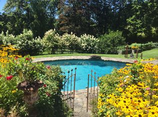 769 Old Quaker Hill Rd, Pawling, NY 12564