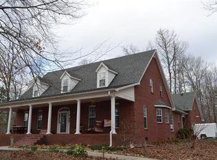 451 Walls Ridge Ln, Lynchburg, TN 37352