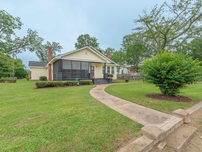 902 Calhoun St, Johnston, SC, 29832