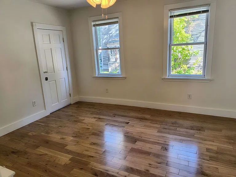 14 York St #2 BR — Photo 14