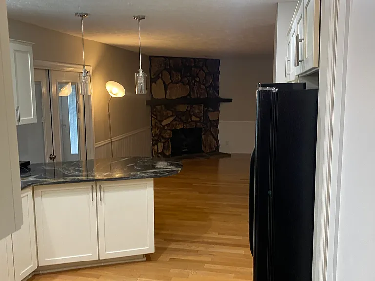 814 Gayle St — Photo 9