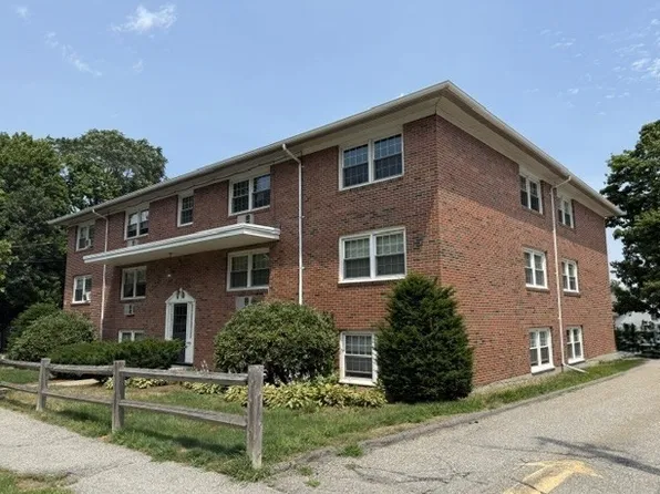 47 Alvarado Ave APT 3B, Worcester, MA 01604