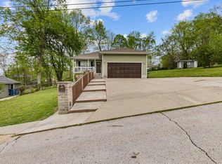 503 W Jay St, Ozark, MO 65721