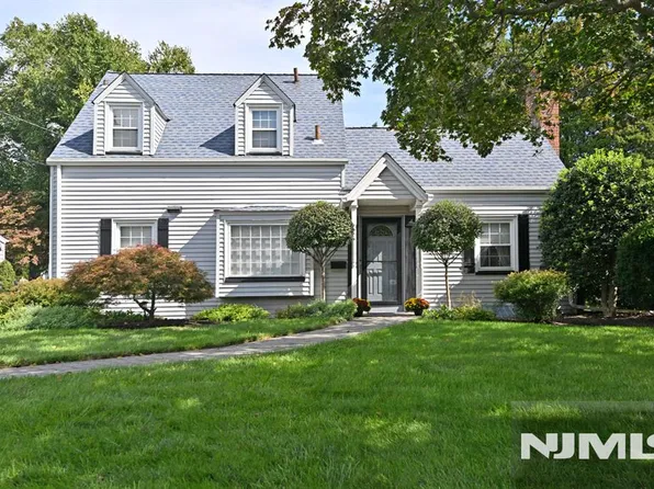 137 E Magnolia Avenue, Maywood, NJ 07607