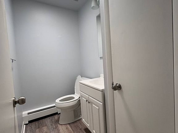4th image of 8827 Grand Ave #2E