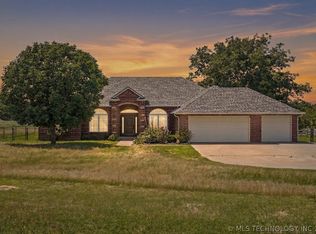 18028 N Javine Hill Rd, Skiatook, OK 74070