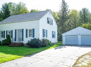 156 Sebago Lake Rd, Gorham, ME 04038