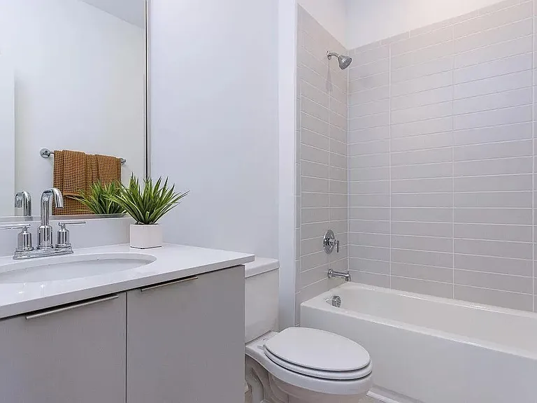 274 Wendover Pkwy — Photo 10