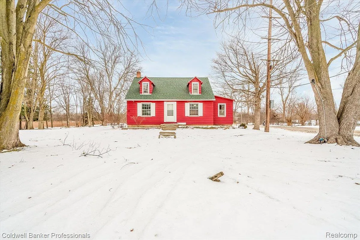 10485 Willis Rd photo 1