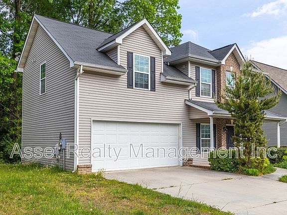 3rd image of 5909 Apple Valley Dr