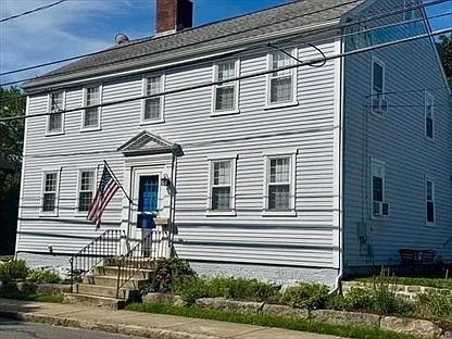 198 Main St #4 — Photo 1