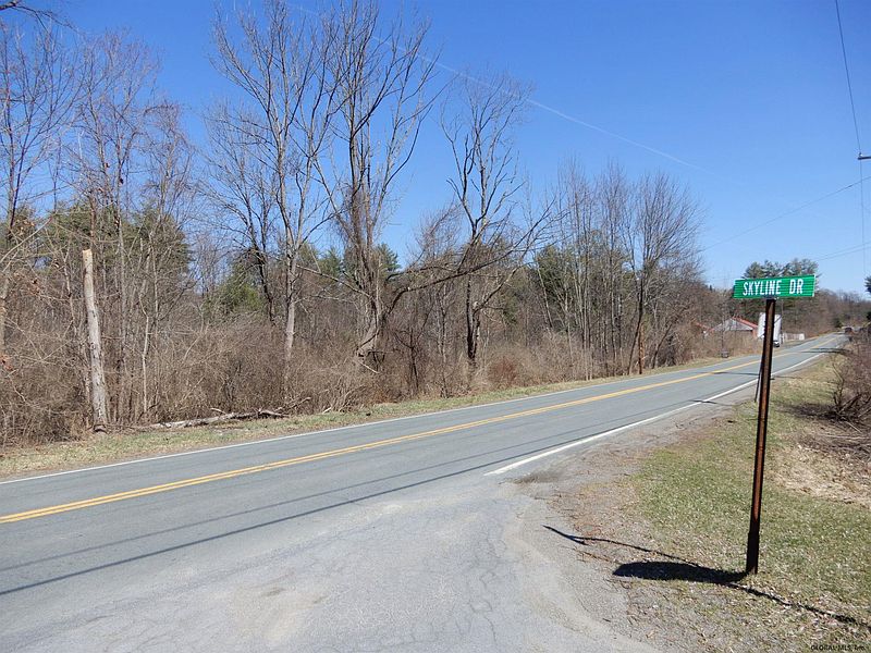 3rd image of MELROSE VALLEY FALLS Road