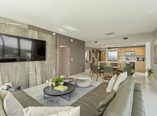 16385 Biscayne Blvd UNIT 2715, North Miami Beach, FL 33160