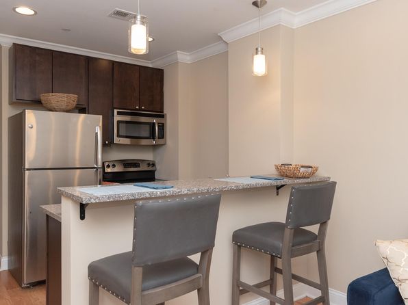 1 S Northwest Hwy #2B-2BA