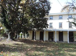 1854 Hulmeville Rd, Bensalem, PA 19020