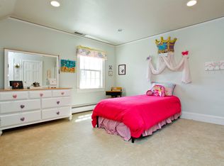 1 Old Ln, Scarsdale, NY 10583