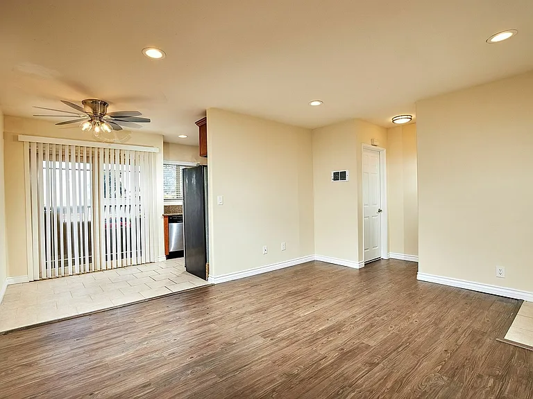 4290 Mount Abernathy — Photo 9