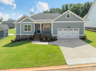 103 Halowell Ln, Travelers Rest, SC 29690
