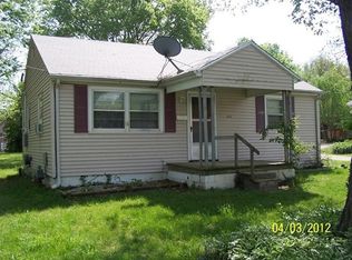 1111 W Hunter St, Nevada, MO 64772