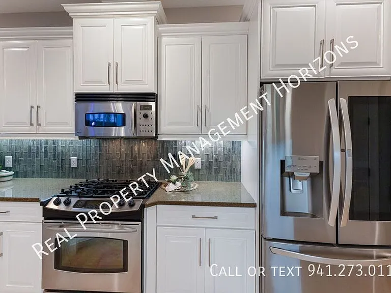 4668 Tuscana Dr — Photo 16