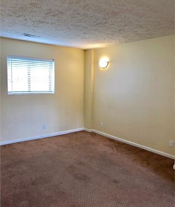 2608 N b Rd, Grand Island, NE 68803 Zillow