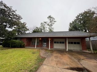 246 Empress Dr, Houston, TX 77034
