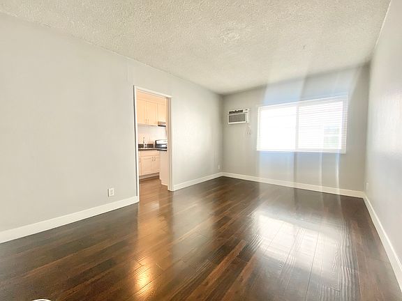 2nd image of 5555 Carlton Way #11
