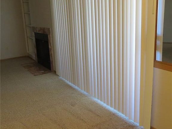 4th image of 1311 Del Mar St APT 4