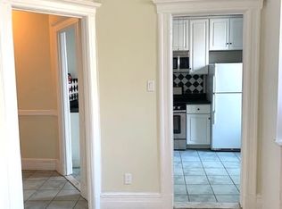 1043 44th Dr APT 1, Long Island City, NY 11101