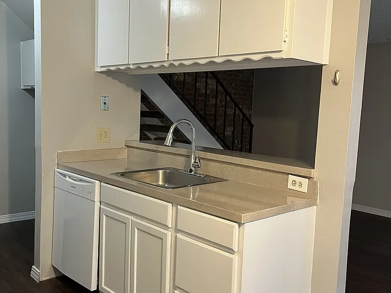 701 W Pennsylvania St #701 — Photo 4