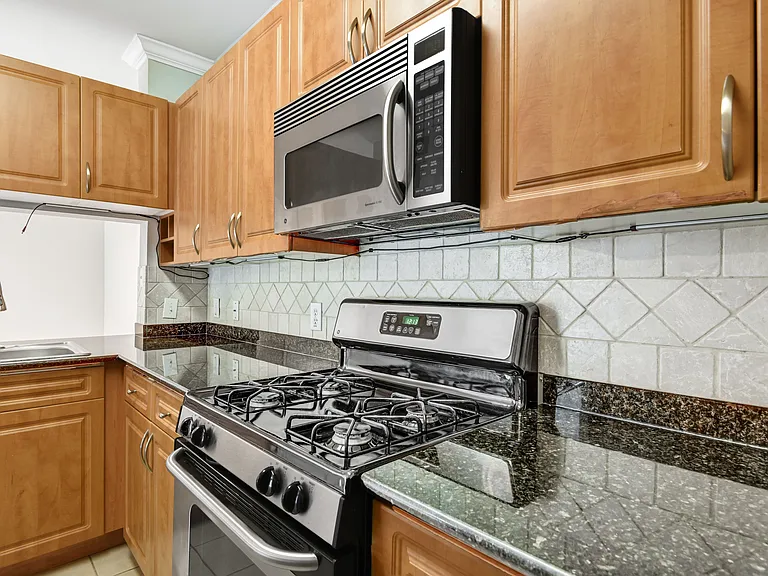 12120 Garden Ridge Ln #204 — Photo 17