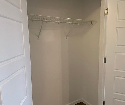 4th image of 4102 Chappelle Grn SW