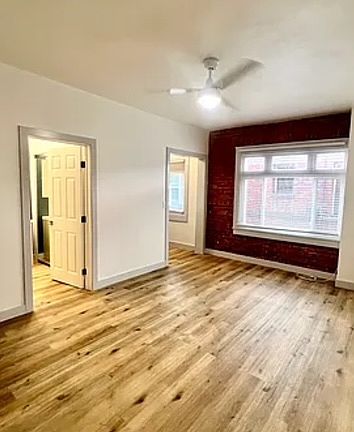 4th image of 00-319 Elm Ave #106