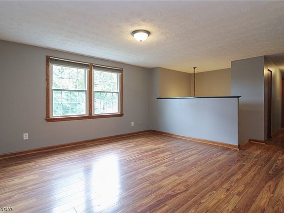 2nd image of 804 Texas Ave