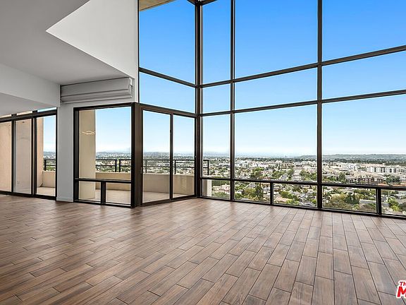 2nd image of 4337 Marina City Dr Penthouse 42