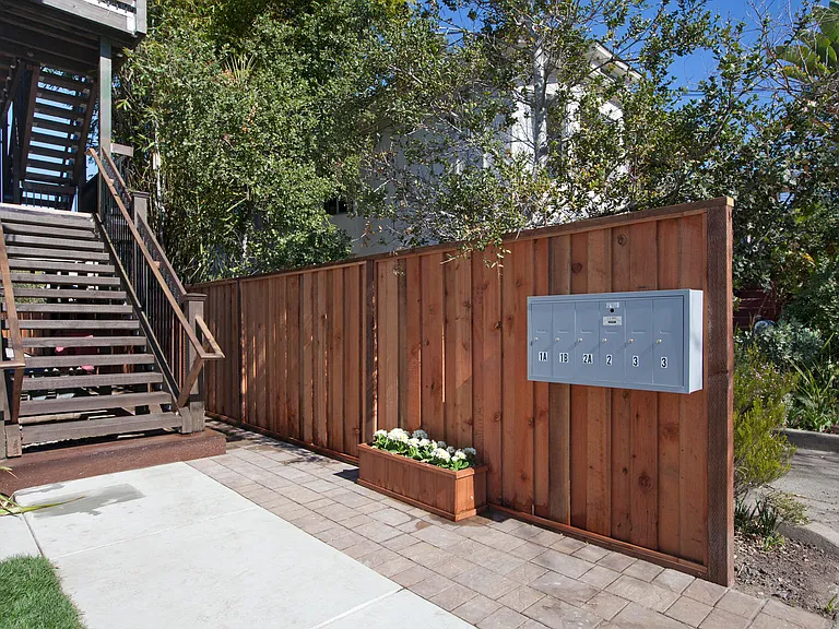1711 Blake St #3B — Photo 2