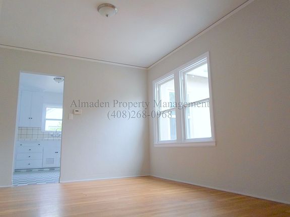 5th image of 1619 Lincoln Ave
