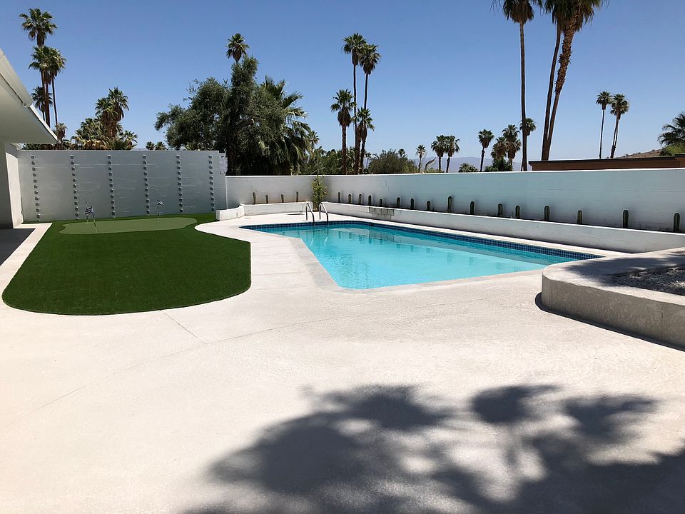 Resort style backyard. 