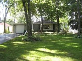 1638 Huntington Ln, Highland Park, IL