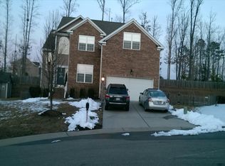 2407 Tomahawk Meadows Dr, Midlothian, VA 23112