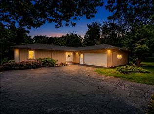 1021 Fairport Rd, Fairport, NY 14450