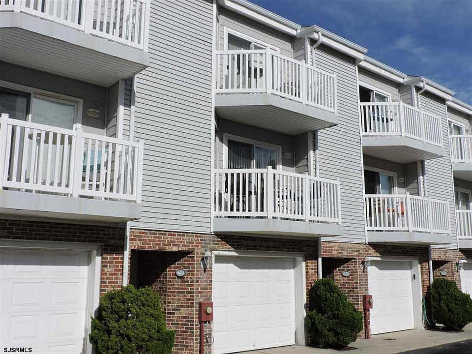 1st image of 1619 Wesley Ave APT C7