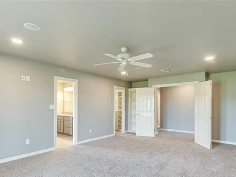 640 SW Dani Ann Ln — Photo 15