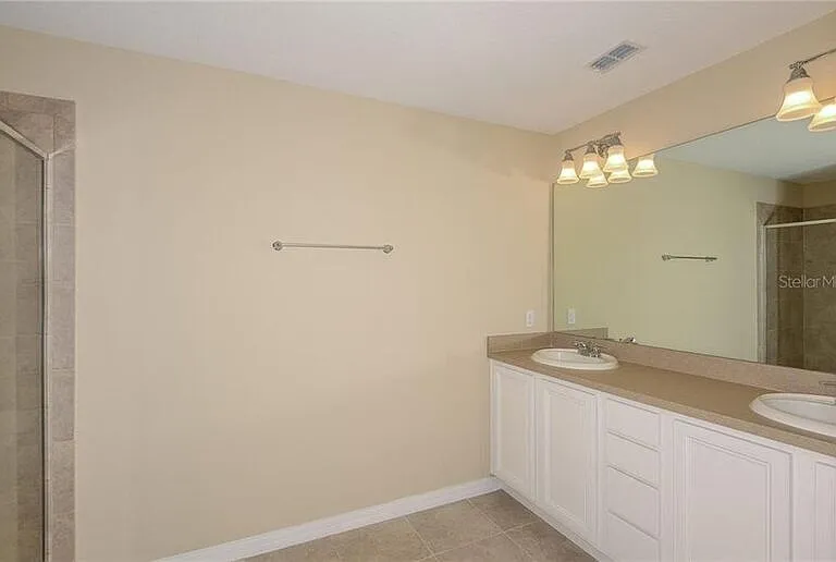 3897 Grassland Dr — Photo 5