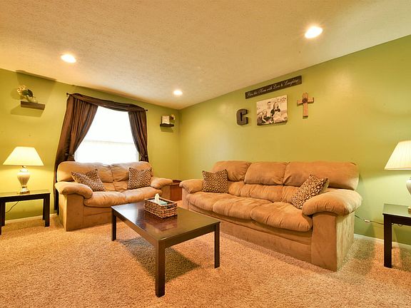 5th image of 10555 Windingway Dr