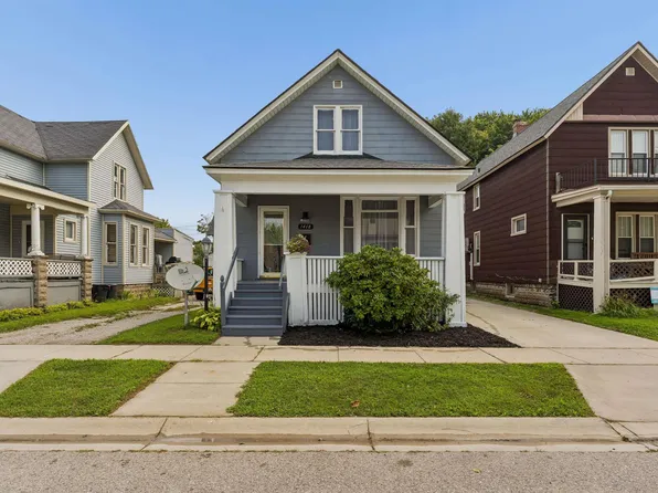 1418 Pleasant Pl, Port Huron, MI 48060