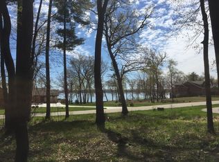 L12 Greenside Ct, Green Lake, WI 54941